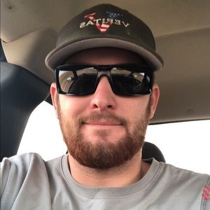 Meet your Posher, Cameron